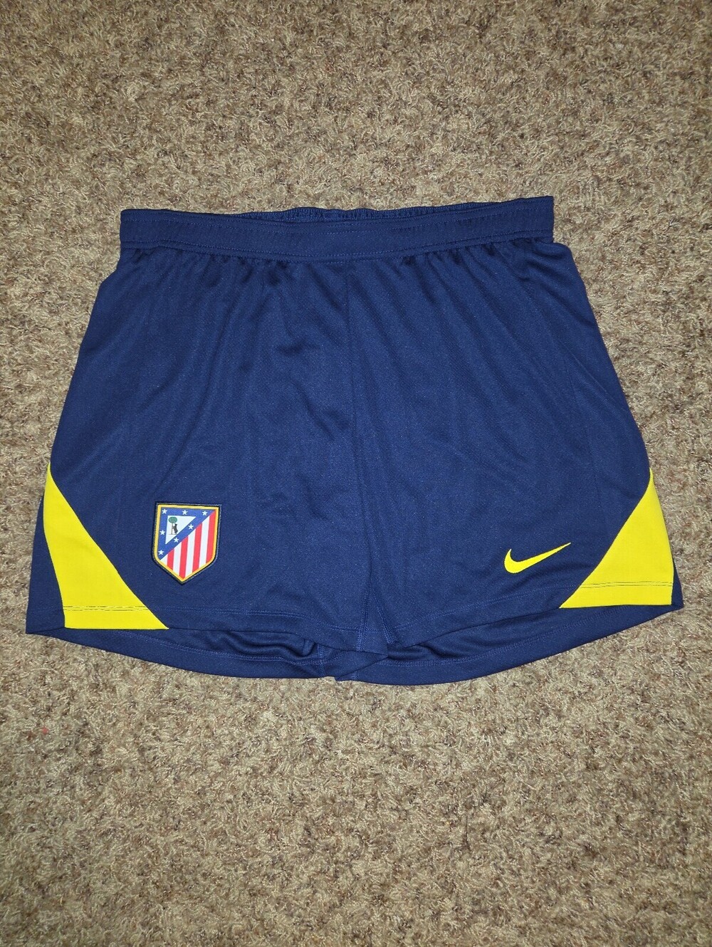 Nike Men's Dri-Fit Atlético Madrid Strike Football Knit Shorts Sample